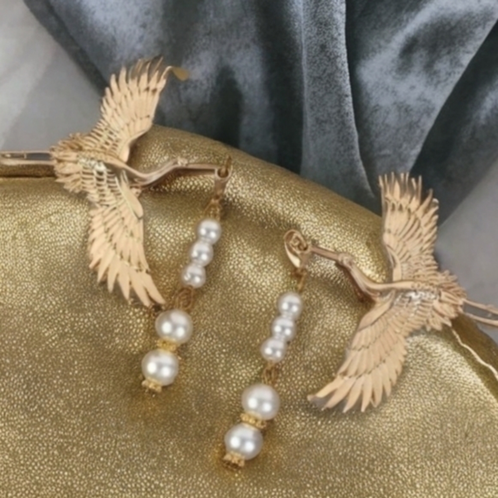 ANTHROPOLOGIE SET OF 2 CRANE FAUX PEARL HAIR CLIPS 1